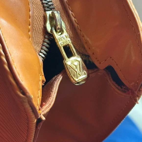 Amazon Tan Textured Tote Bag - Picture 10 of 16